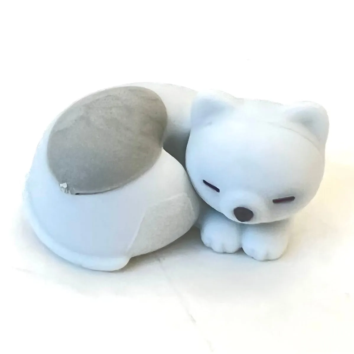 38269 IWAKO PASTEL CATS ERASERS-60