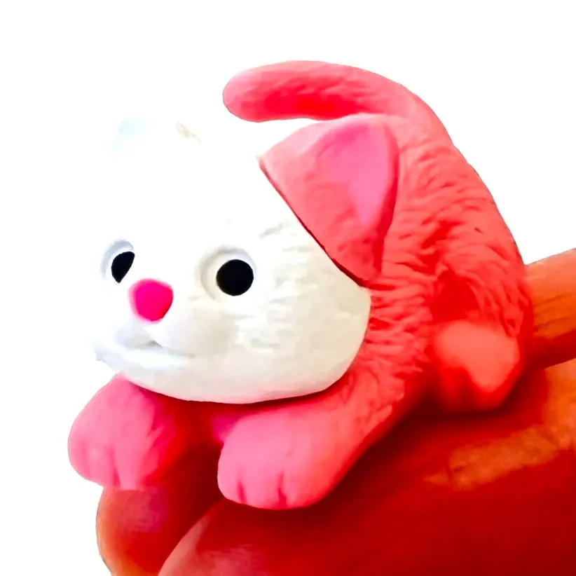 38269 IWAKO PASTEL CATS ERASERS-60