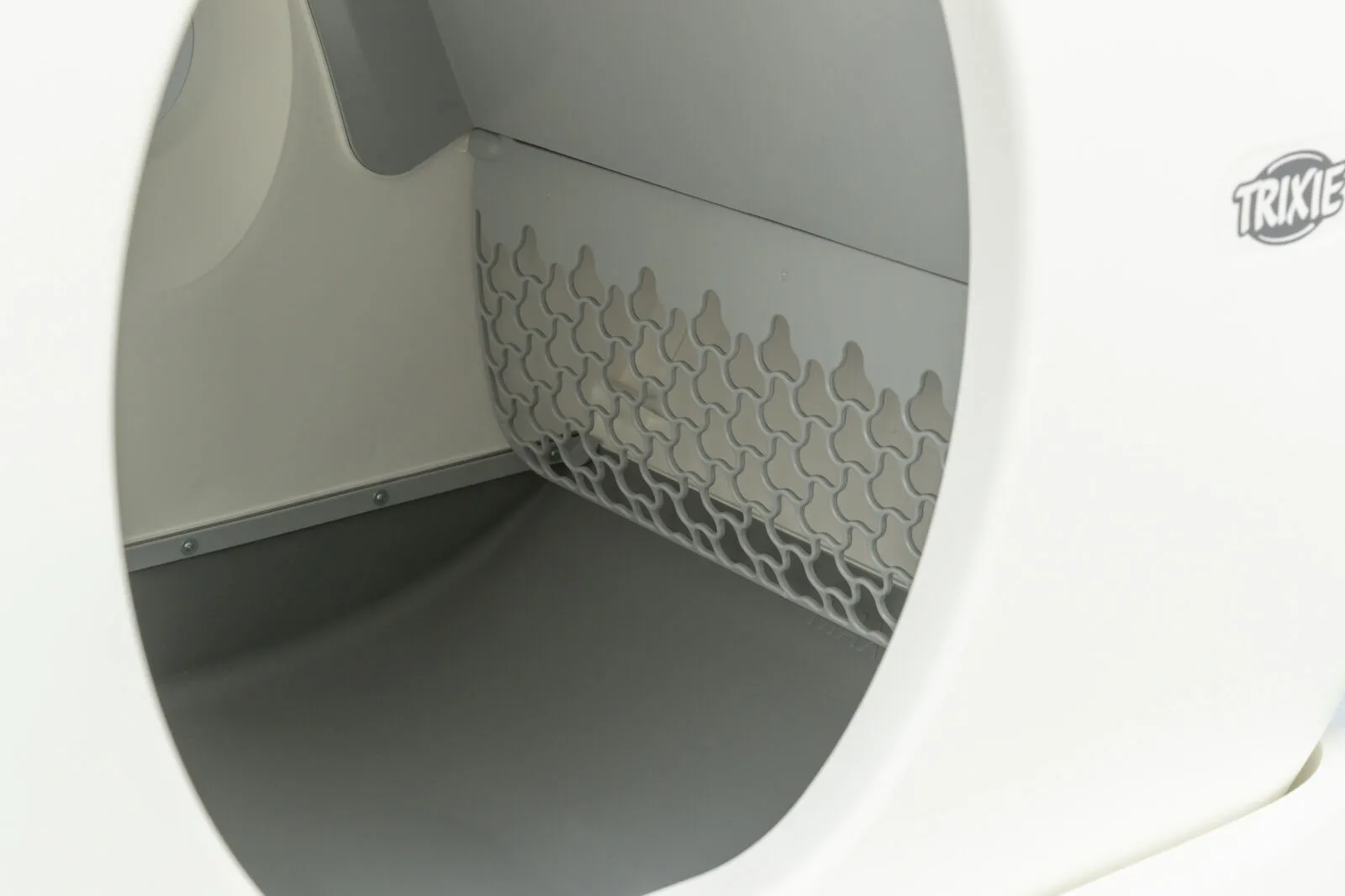 Trixie Self Cleaning Cat Litter Box